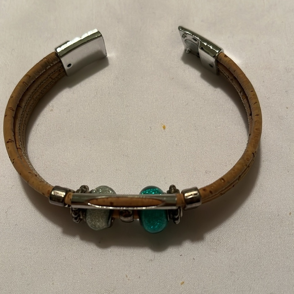 Unique Cork, Bead & Brass Magnetic Bracelet - Picture 4 of 6